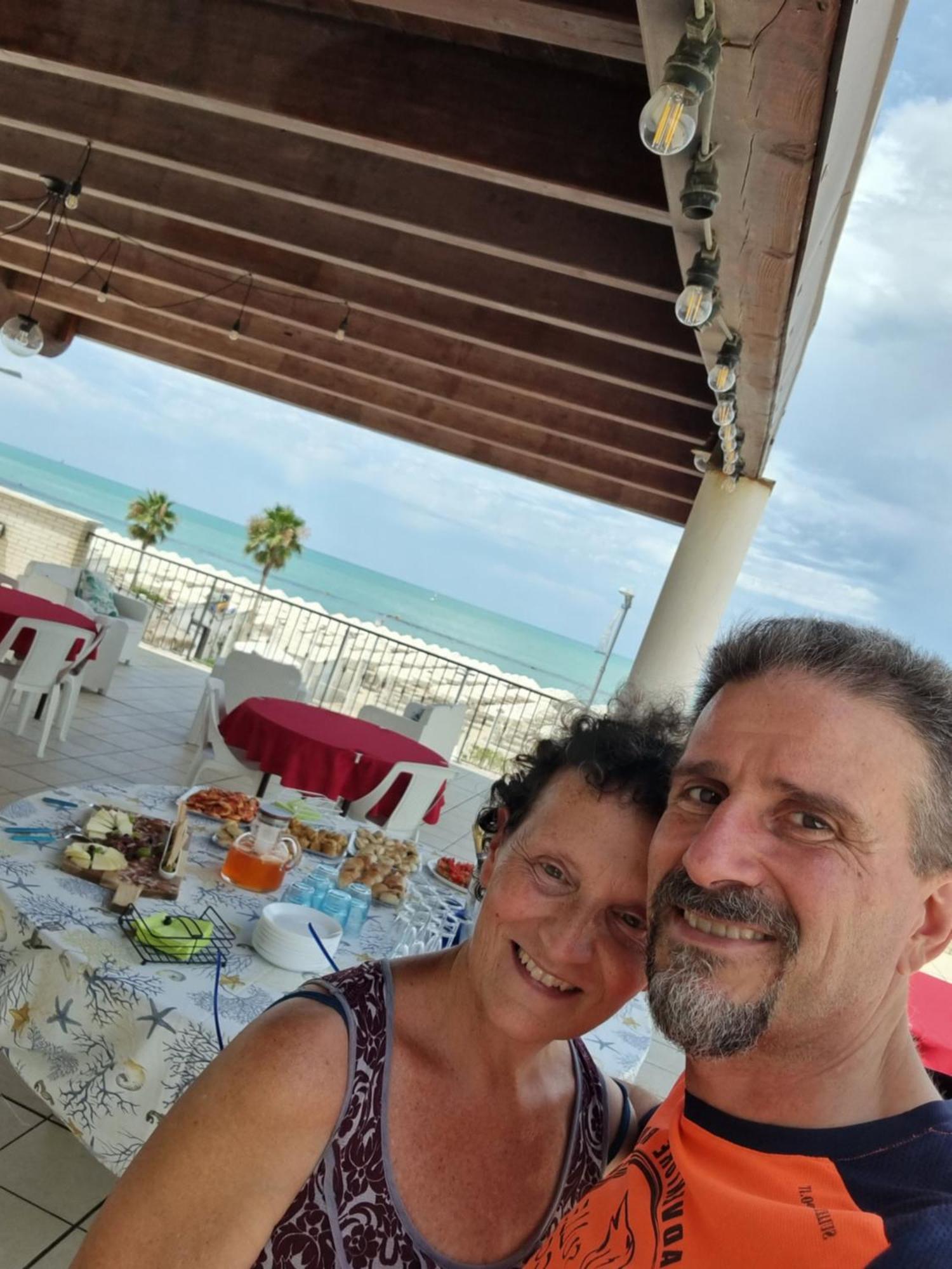 Il Sorriso Di Angelina Acomodação com café da manhã Pescara Exterior foto