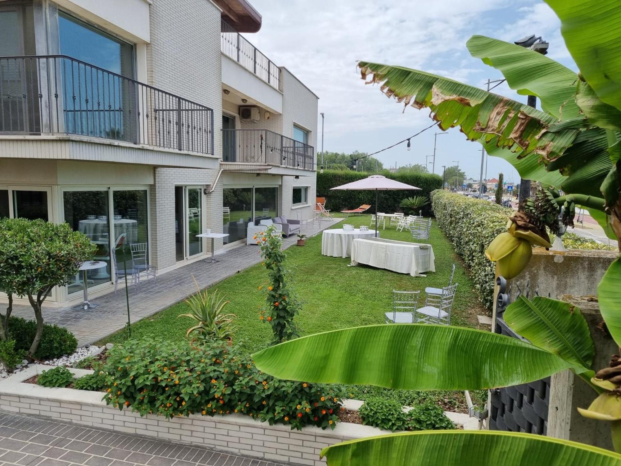 Il Sorriso Di Angelina Acomodação com café da manhã Pescara Exterior foto
