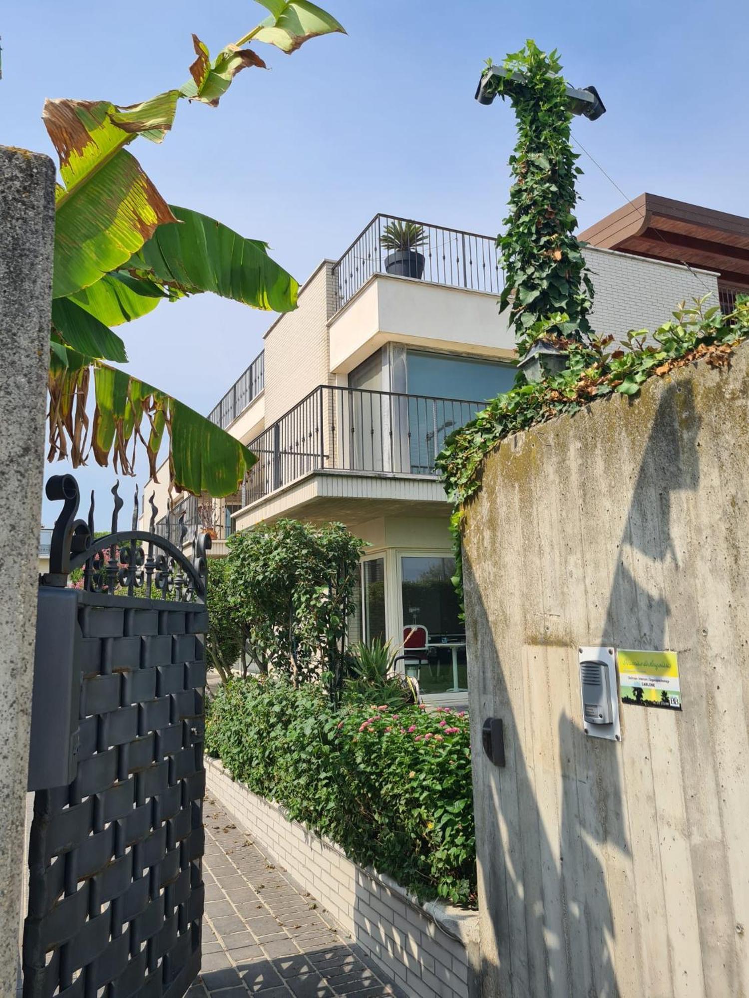 Il Sorriso Di Angelina Acomodação com café da manhã Pescara Exterior foto
